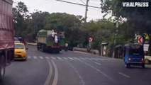 Kids Stealing Pineapples From Truck