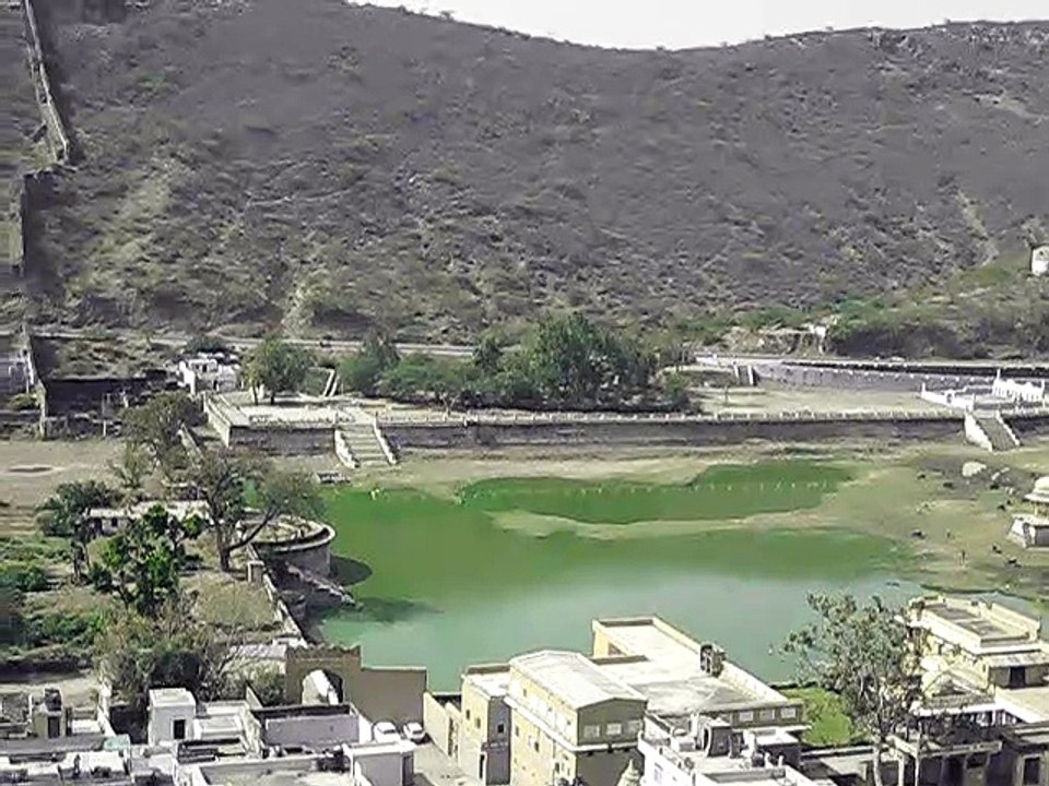 Visiting Bundi