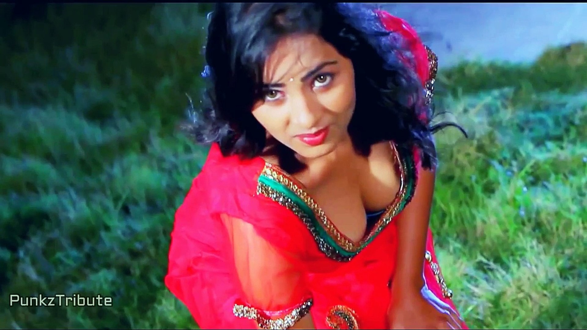 srushti-dange-hot-show-oru-nodiyil-watch-it