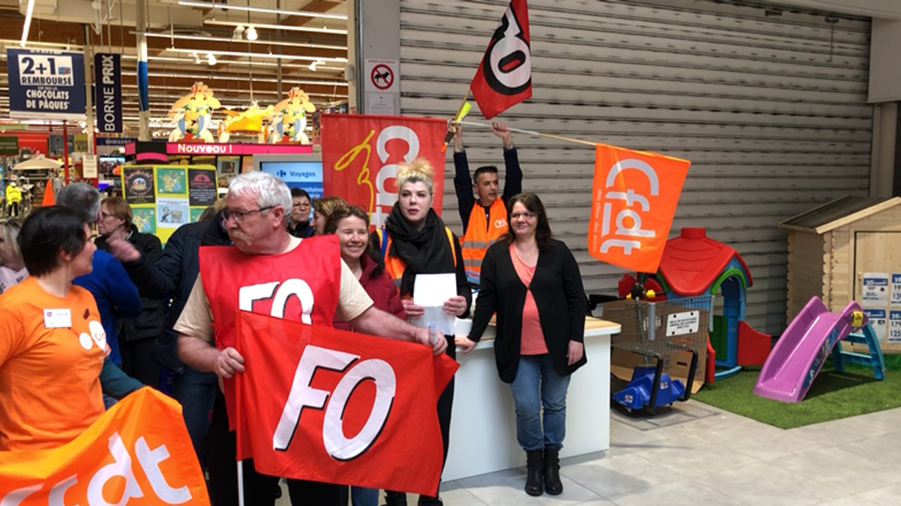 Grève au Carrefour La Madeleine