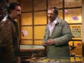 Auf Wiedersehen Pet S01 E04 Suspicion