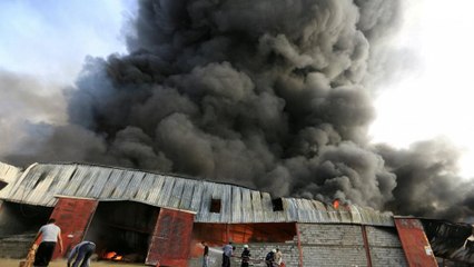 Yemen'de BM gıda depoları yandı