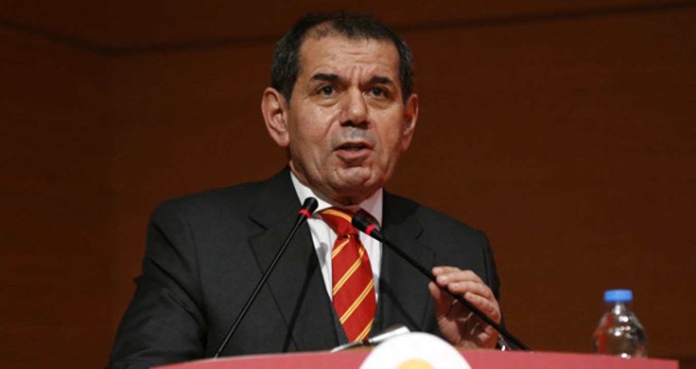 Galatasaray'da Dursun Özbek İbra Edildi