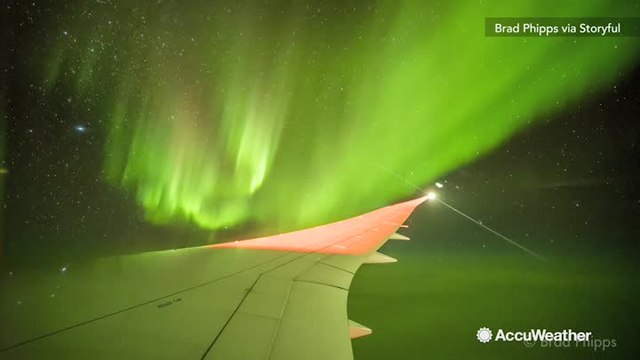 Incredible timelapse of Southern Lights captured over Antarctica