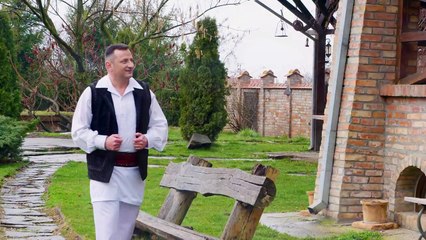 (NOU 2018) Mihaela Petrovici și Dumitru Teleagă-Băgiță cu buze dulci