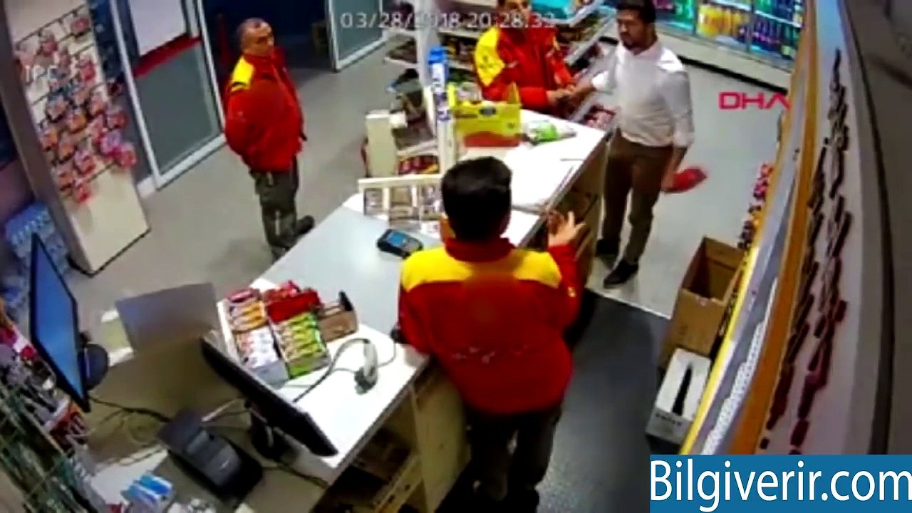 Avukat kasiyere saldırdı!