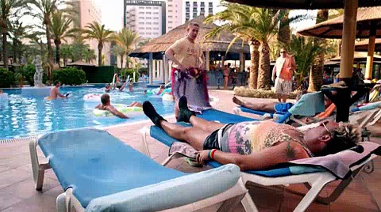 Benidorm S07 E06 E 6