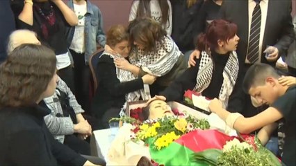 ريم بنّا.. رحلت لكنها تركت صوتها يغني للمقاومة الفلسطينية