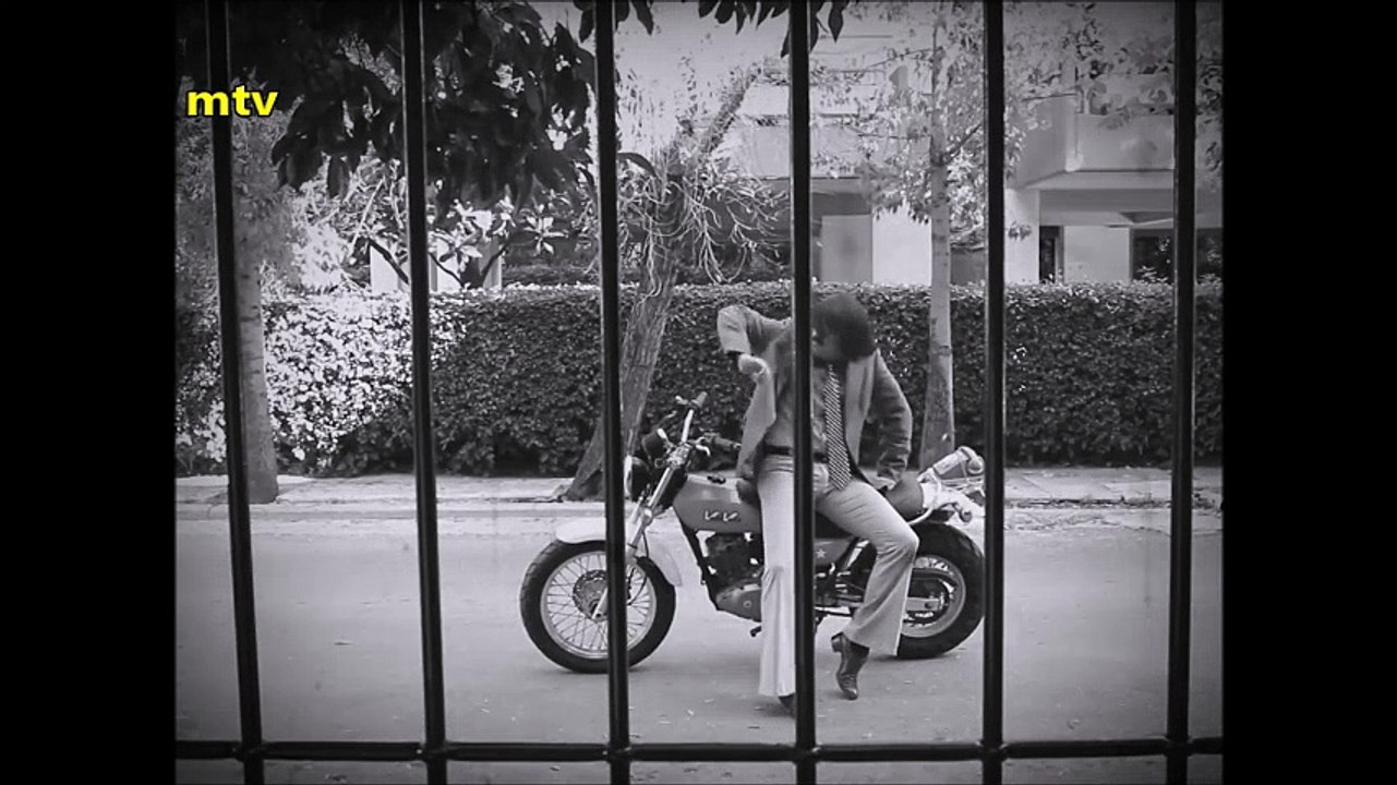 ΠΑΝΤΡΕΥΕΤΑΙ-TONIS SFINOS