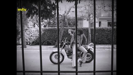 ΠΑΝΤΡΕΥΕΤΑΙ-TONIS SFINOS