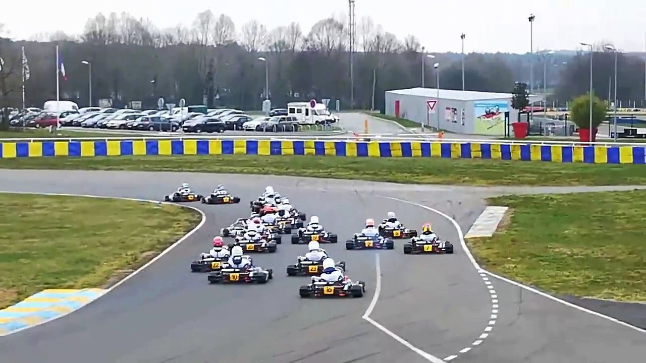 finale de la 1 er manche du championnat de France junior  demi - final rotax