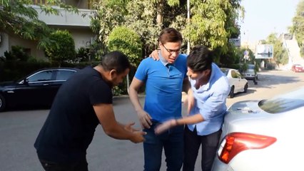 اتهان من صحابه عشان فقير فشوفو حصل ايه | احمد حسن