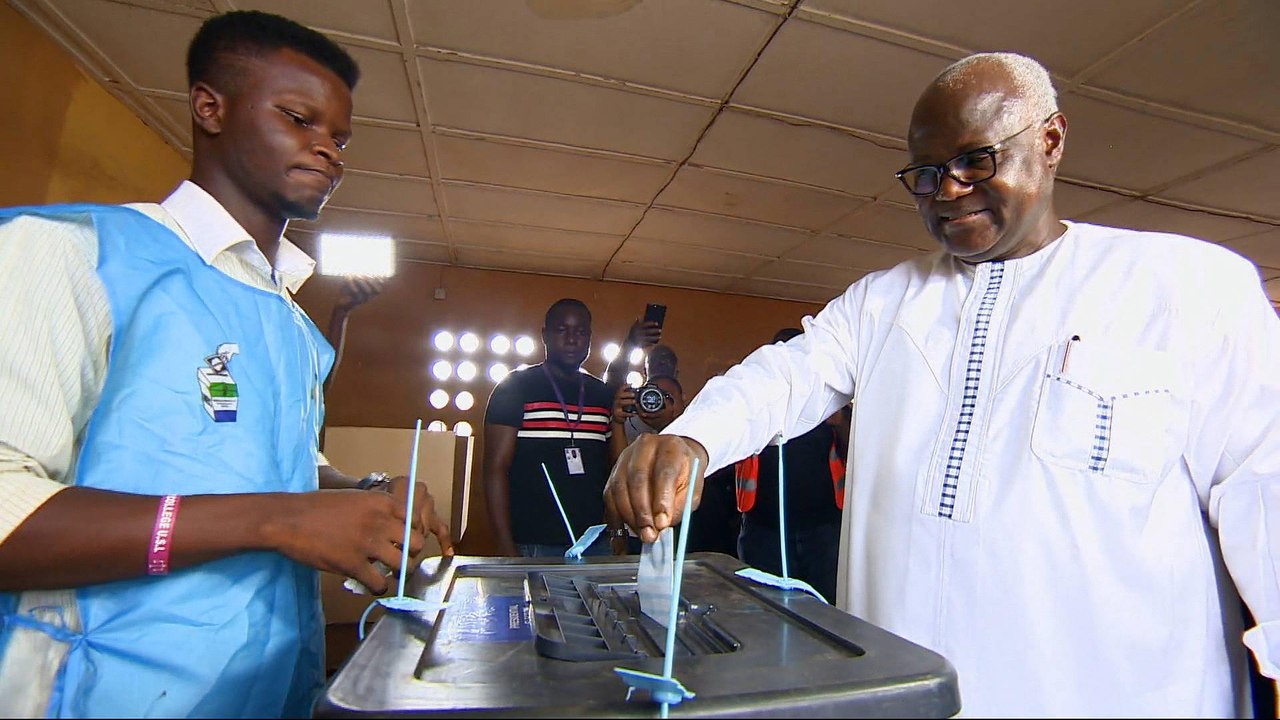 Sierra Leone election: Low voter turnout in presidential runoff
