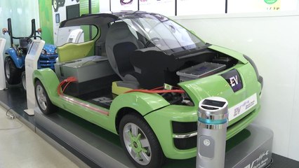 신소재 개발로 전기자동차 주행거리 2배 늘린다 / YTN