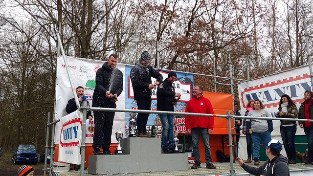 Mons/Ghlin : Les motos ont roulé pour le moto cross du Doudou. Vidéo 4/4 Eric Ghislain