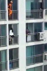 Bu uçan tekmeden sonra bir daha intihar etmeye kalkmaz herhalde