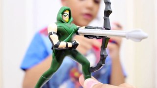 Justice League Action DC Super Hero Girls McLanche Feliz Maio 2017 - GUSTAVO TV