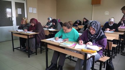 Bastonla geldiği kursta okur yazar oldu - TEKİRDAĞ