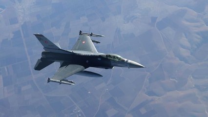 Afrin'de Dağlık Alanlara Kaçan Teröristleri, Türk Jetleri Vurdu