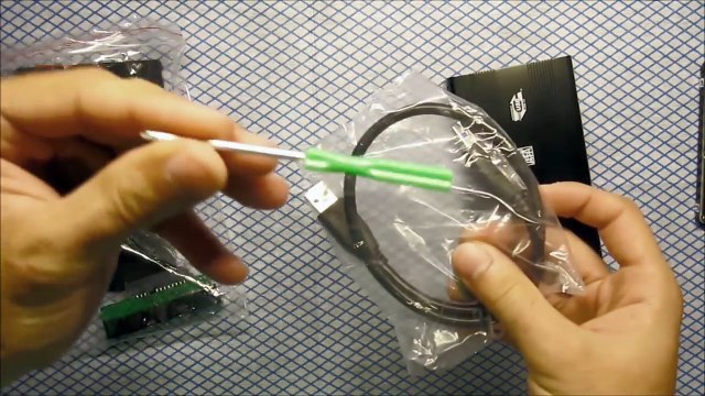 How to make Internal hard drive External - 2.5 SATA External Case (HDD Enclosure)
