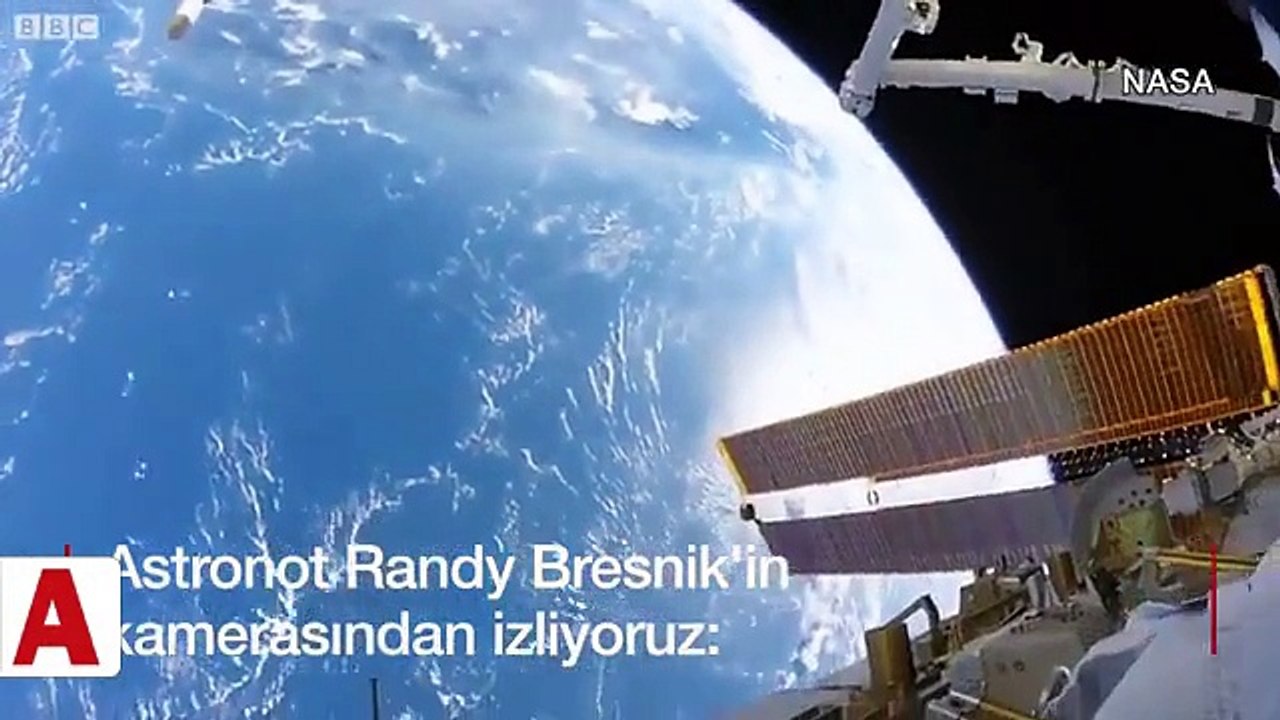 Astronotlar, uzay yürüyüşü sırasında Uluslararası Uzay İstasyonu�nun hareketini hissedebilir mi?