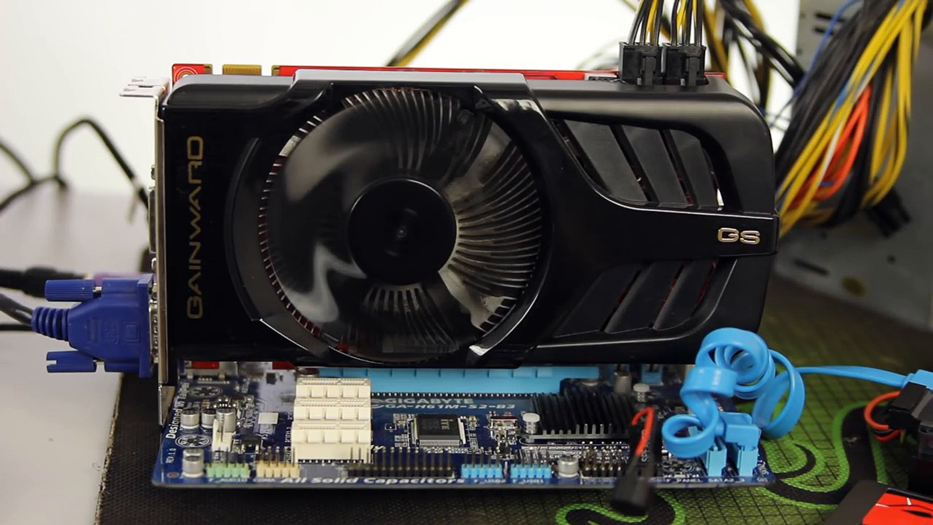 ⁣Как ускорить загрузку компьютера. SSD или HDD что лучше? Сравнение.