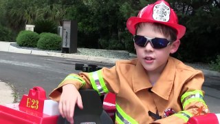 Little Heroes 45 - Superhero Intern, Supergirl and The Kid Firemen Driving Cars