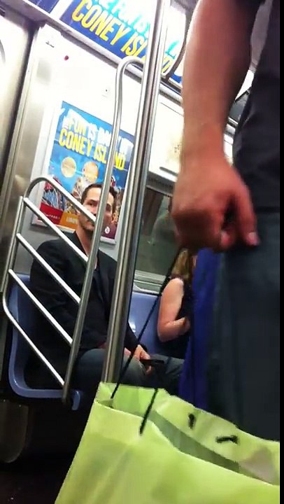 KEANU REEVES gentleman or douche?
