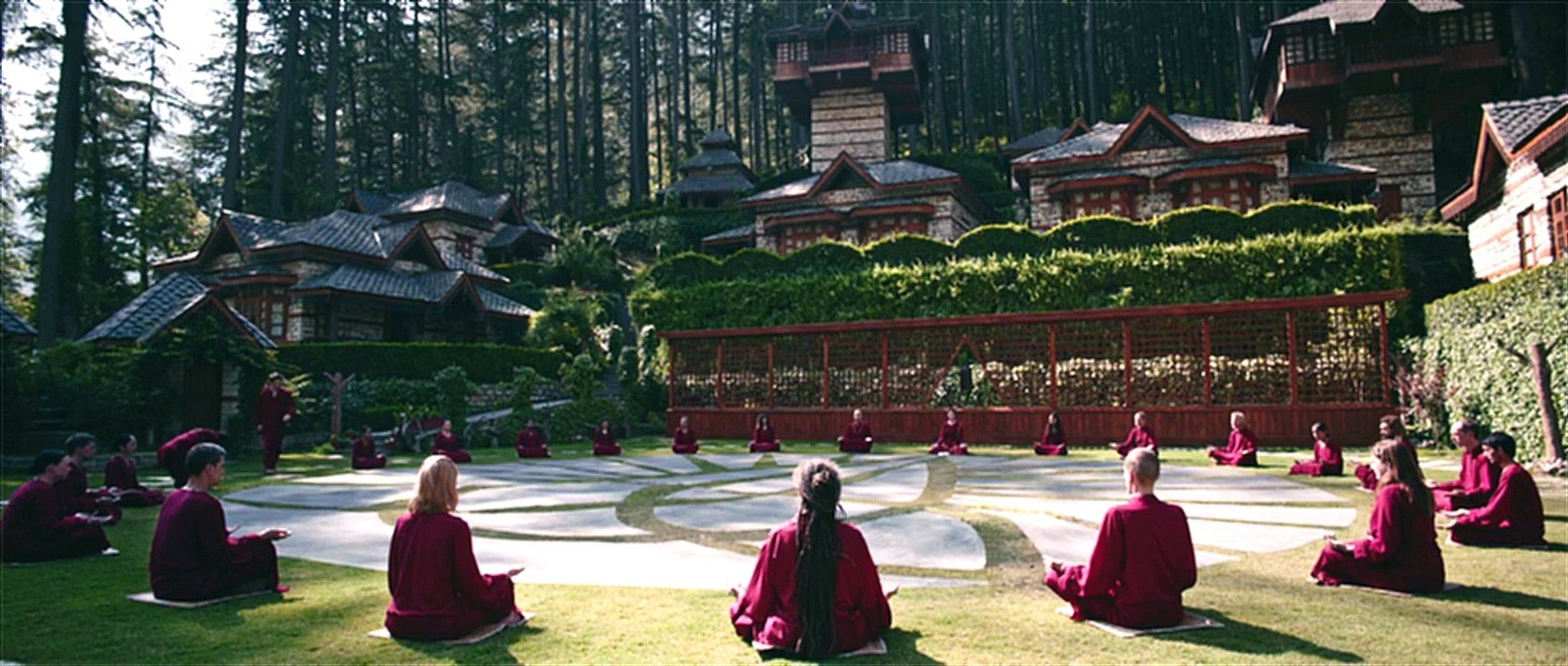 Aşram – The Ashram (2018) Fragman