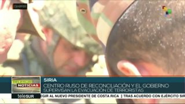 Ejércitos de Siria y Rusia supervisan salida de milicianos de Ghoutta