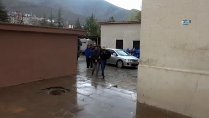 FETÖ'den gözaltına alınan 9 kişi tutuklandı