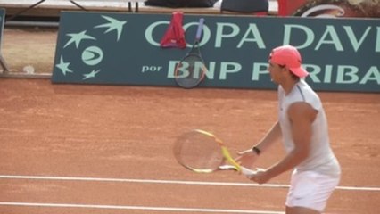 Nadal entrenó por primera vez en la plaza de toros de Valencia