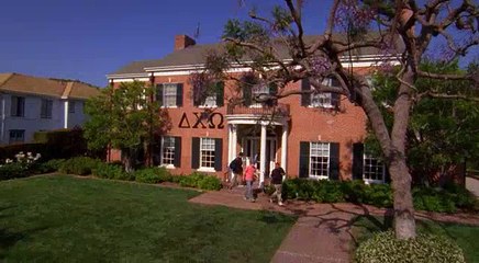 Greek S02E08 The Popular Vote