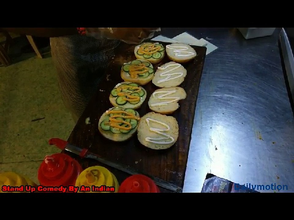 Indian street foods - Best Street Burger in India - Indian Foods