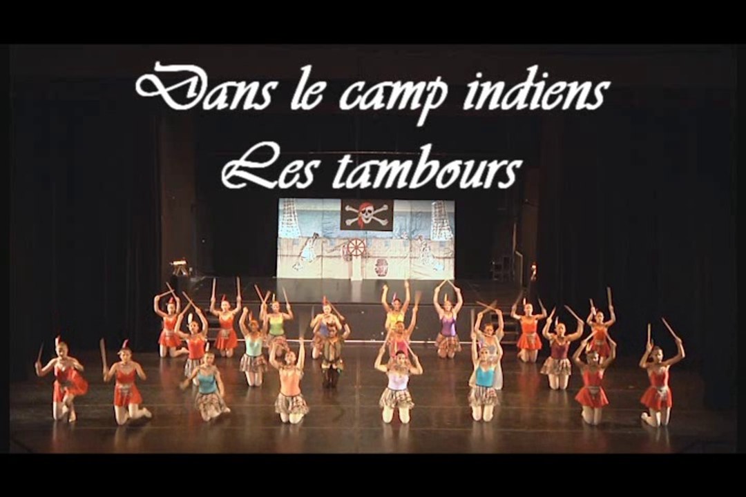Gala 2017-Peter Pan-17a-Les tambours