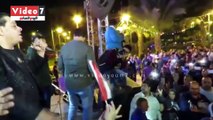 عصام شعبان عبد الرحيم يغنى فى عابدين احتفالا بفوزه بميدان عابدين