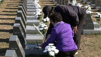 오늘 제주 4·3 희생자 추념식..."유족 중심으로 치러" / YTN