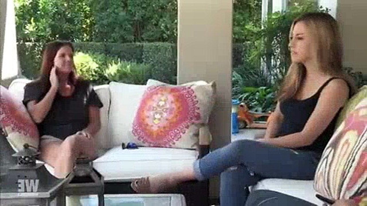 Kendra On Top S05 E14 Parting Gifts