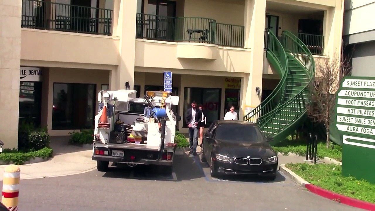 Selena Gomez Carries Bible And Hides Behind Bodyguard At Pilates