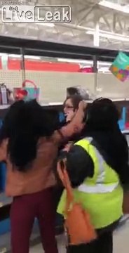 Se prendre la tête pour le dernier oeuf de paques au supermarché !