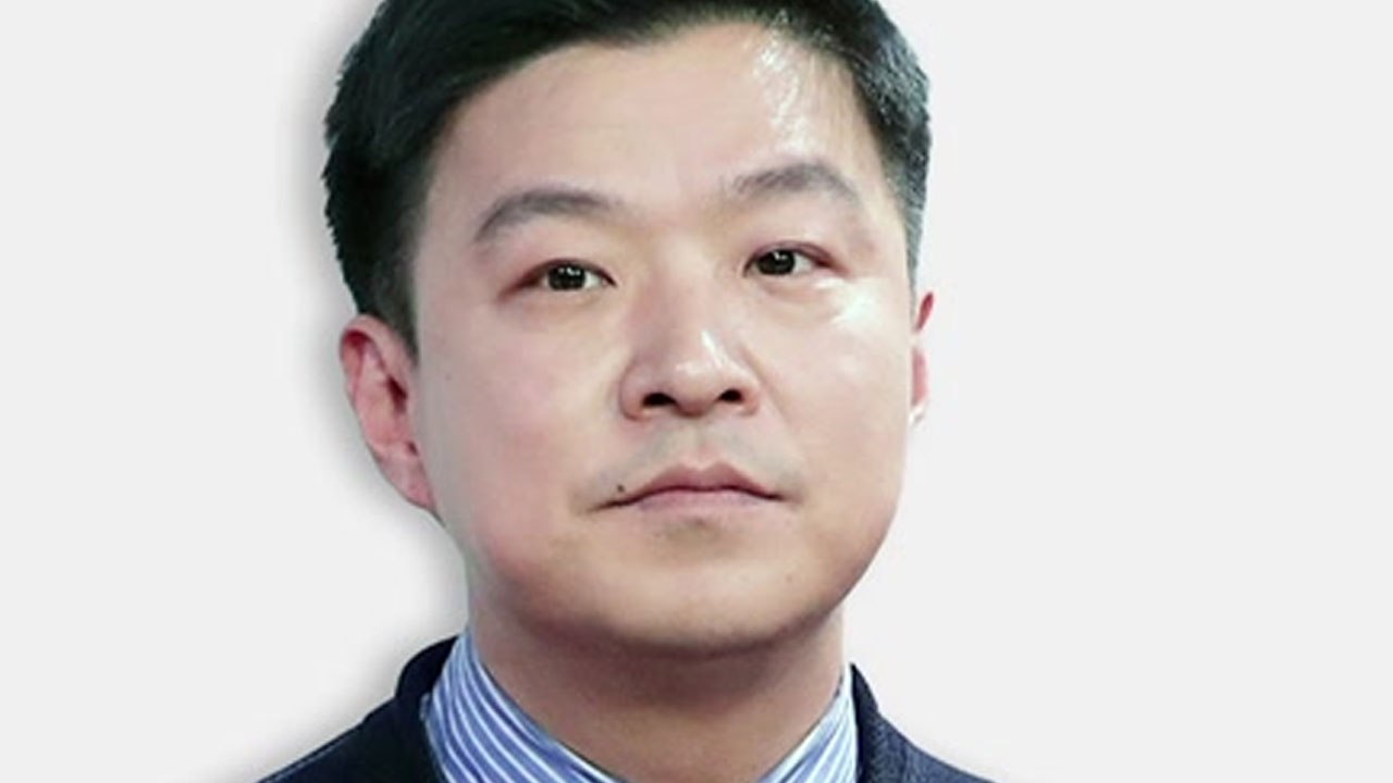 김생민, '억대' 광고 위약금 폭탄 가능성 / YTN