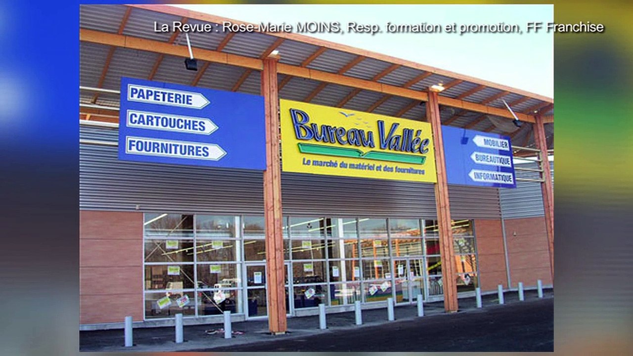 LA REVUE : La revue : Rose-Marie Moins