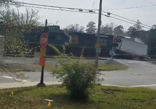 Injuries Reported After Train Hits Truck in Acworth, Georgia