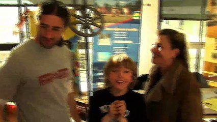 LA REVUE MAG : La revue mag : Annie Kinas