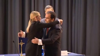 Cifuentes presentó su trabajo 45 minutos después de que su tutor inaugurara un importante curso a 50 kilómetros