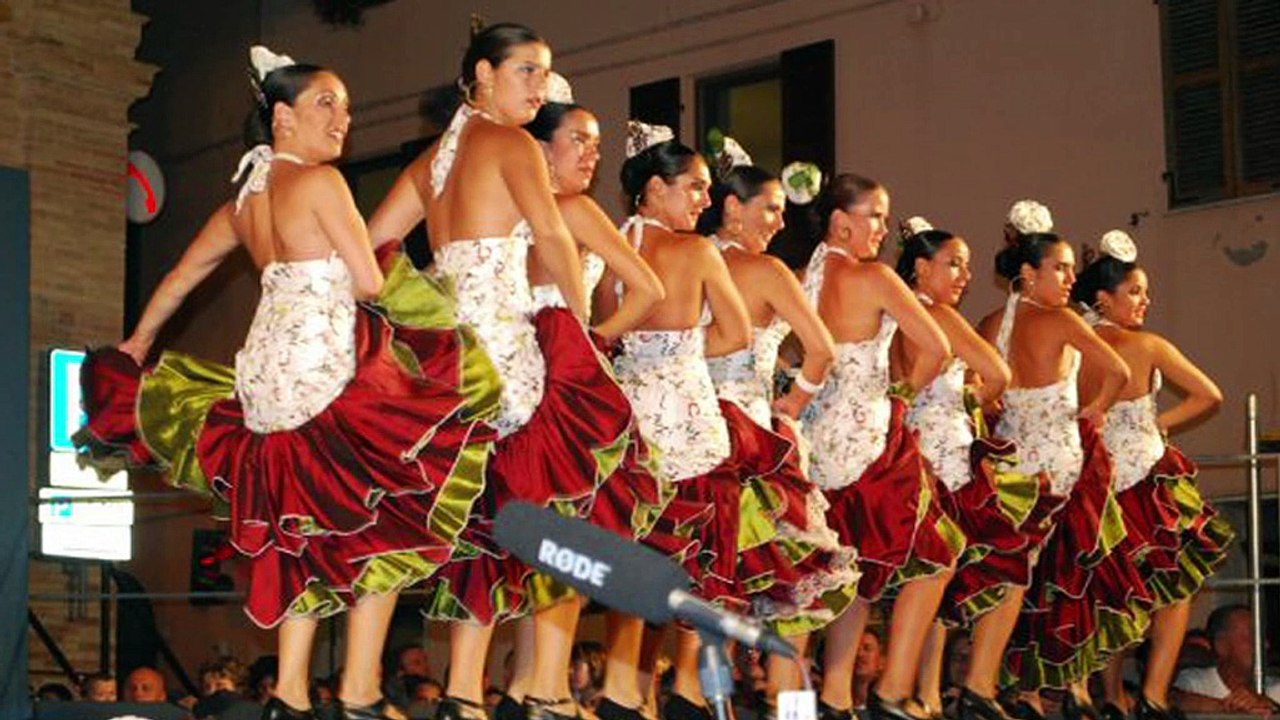 LA REVUE : La revue : Yvan Gabelier/Fête de la Crau/Fos sur mer