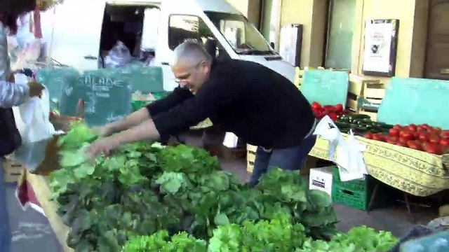 JOUR DE MARCHE : Jour de marché à Port-Saint-Louis du Rhône