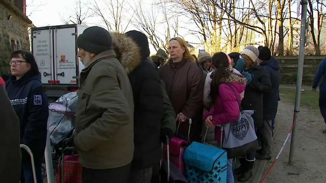 Essener Tafel nimmt wieder Ausländer auf