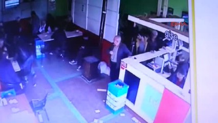 Bursa Epilepsi Nöbeti Geçiren Hastanın Cebinden Parasını Çaldı