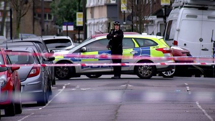 ‘Screaming' mum with shooting victim in dying moments